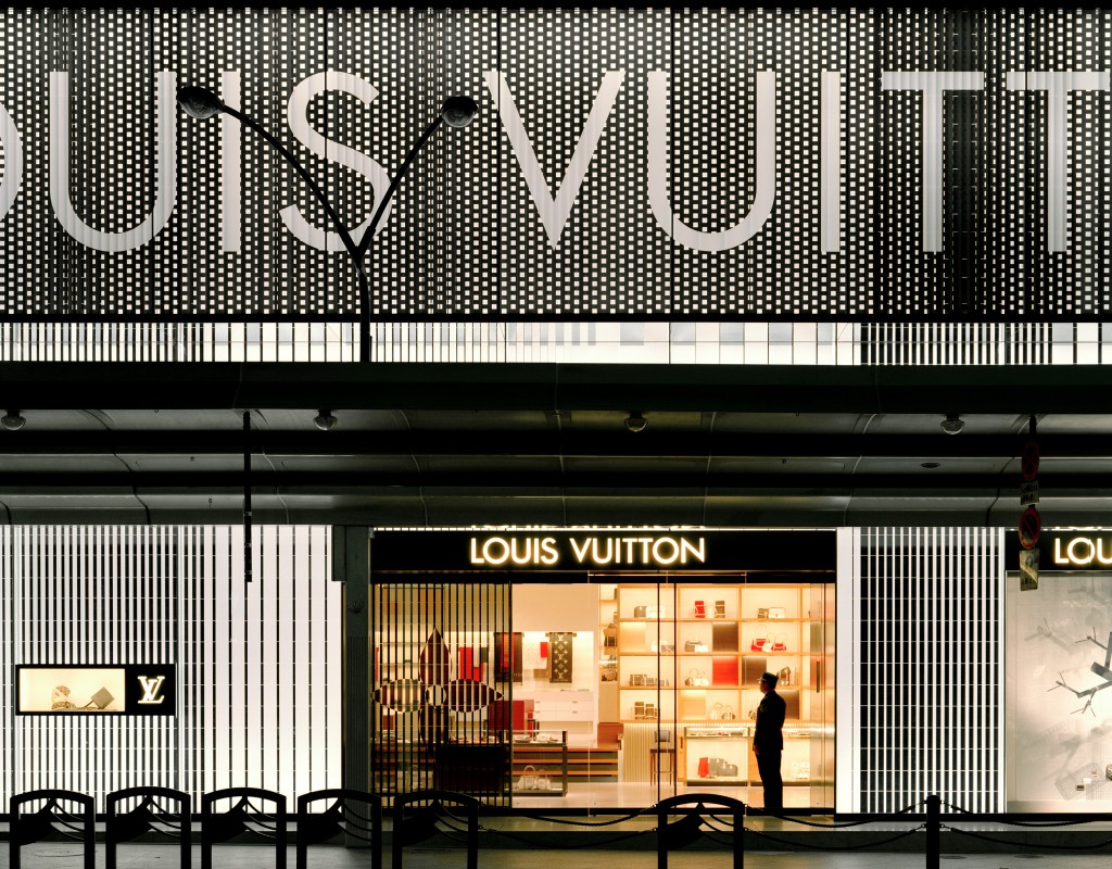 LOUIS VUITTON 大丸京都店 / Works写真1