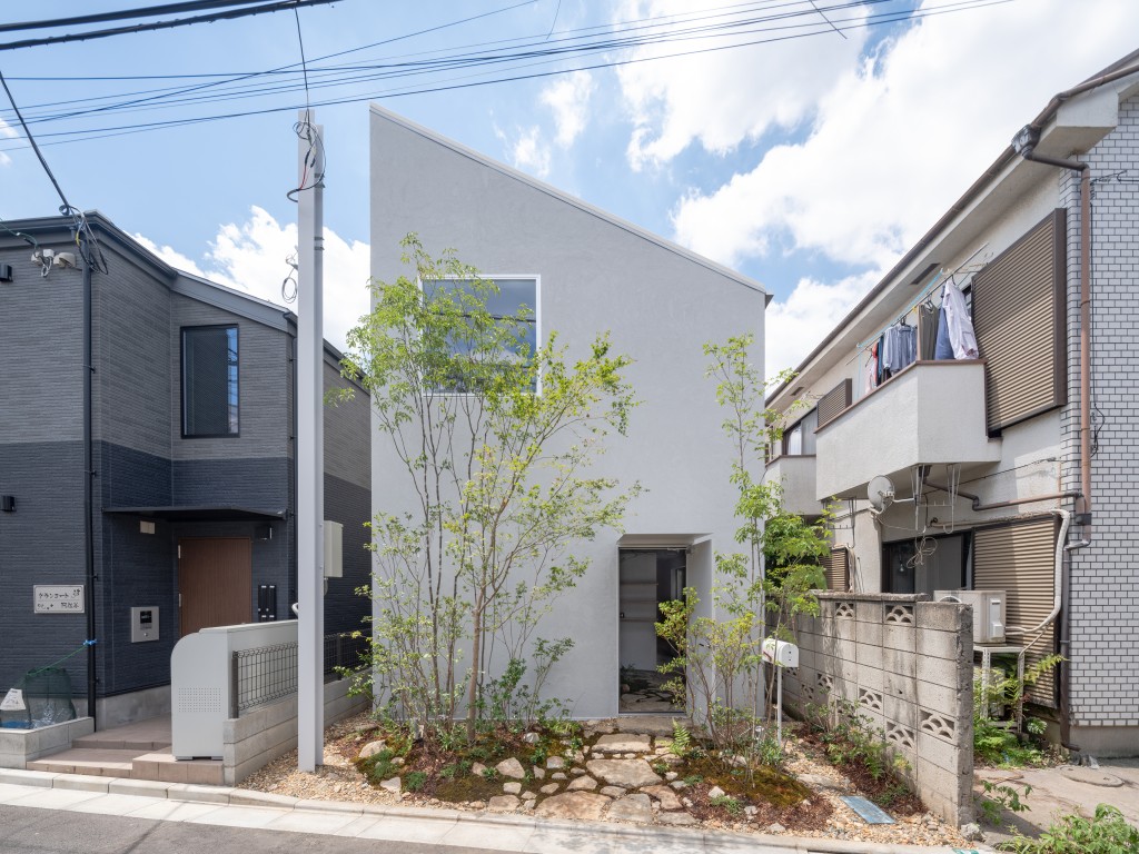 House with membrane roof / Works写真0