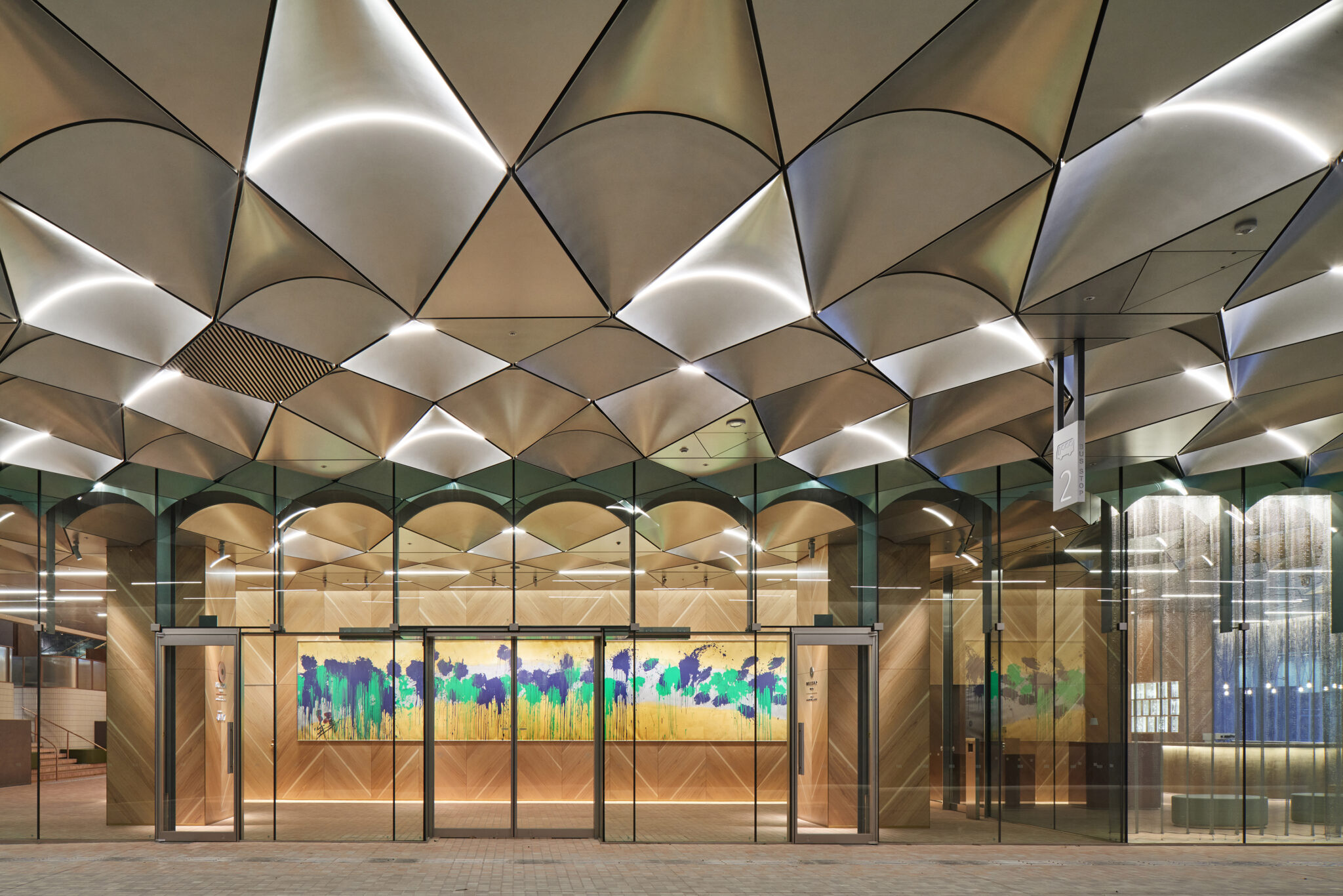 東急歌舞伎町タワー / Works | 永山祐子建築設計