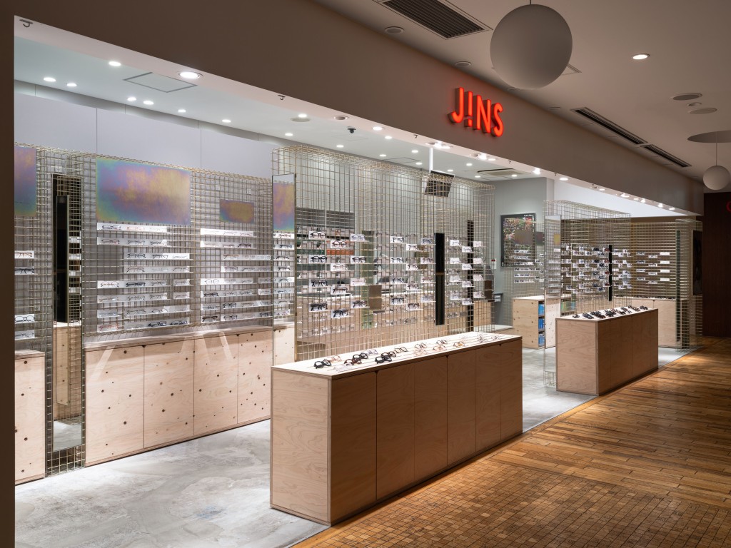  JINS アトレ四谷店 / Works写真2