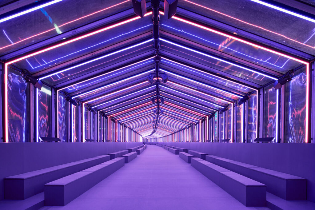 HERMÈS Men’s Repeat Show 2026 “BRIDGE OF LIGHT” / Works写真4